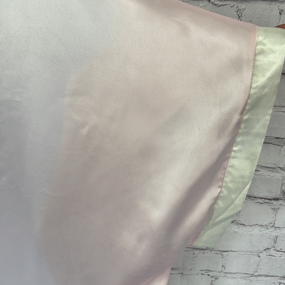 Val•Mode Lingerie pink satin sleep wear set size large - Picture 12 of 17